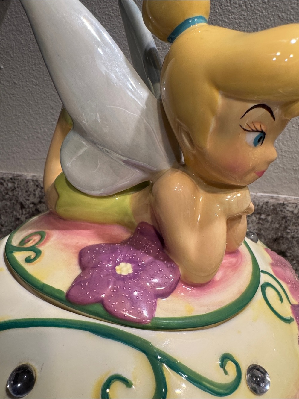 Disney Antique tinkerbell on mushroom with flowers and sparkles cookie jar - Picture 6 of 10